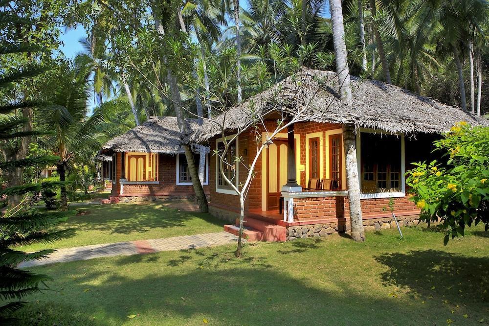 Abad Harmonia Ayurvedic Beach Resort Kovalam Exteriér fotografie