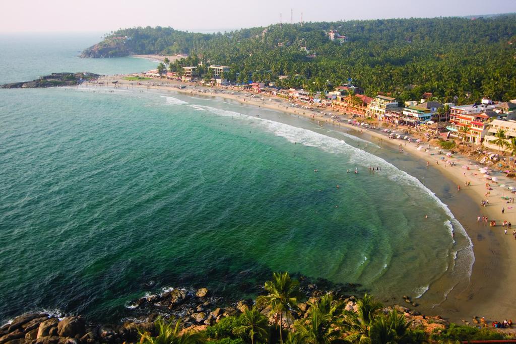 Abad Harmonia Ayurvedic Beach Resort Kovalam Exteriér fotografie