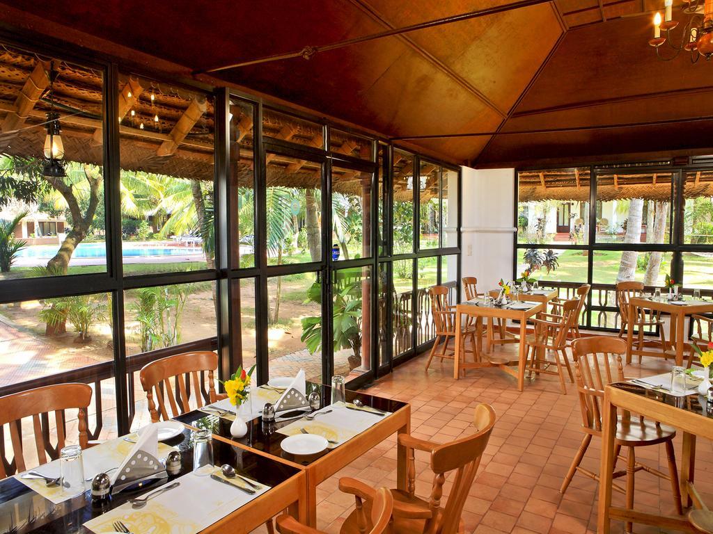 Abad Harmonia Ayurvedic Beach Resort Kovalam Exteriér fotografie